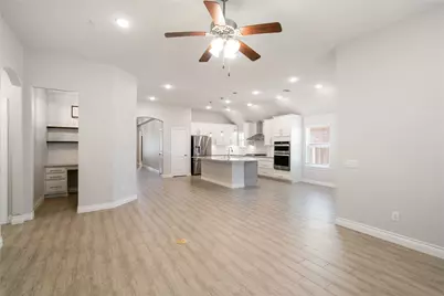 67 Pioneer Canyon Place, Tomball, TX 77375 - Photo 10