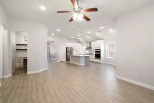 67 Pioneer Canyon Pl, Tomball, TX 77375 - Photo 10