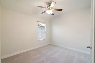 67 Pioneer Canyon Pl, Tomball, TX 77375 - Photo 24