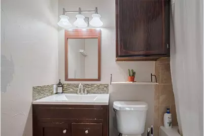 182 April Point Drive N, Conroe, TX 77356 - Photo 14