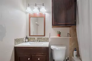 182 April Point Dr N, Conroe, TX 77356 - Photo 14