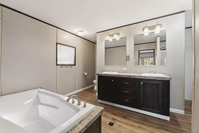 140 Michaels Lane, Huntsville, TX 77320 - Photo 14