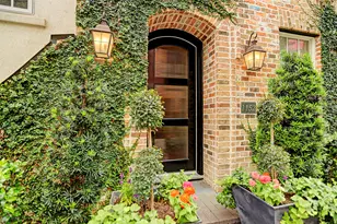 1152 Mosaico Ln, Houston, TX 77055 - Photo 2