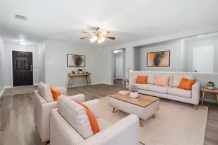 11422 Cabbot Cove Ct, Tomball, TX 77375 - Photo 4