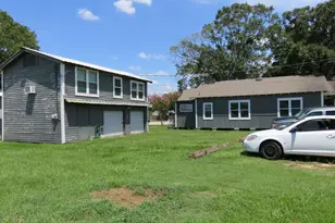 1719 Grand Ave, Liberty, TX 77575 - Photo 42