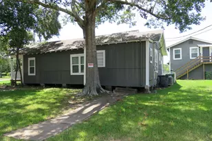 1719 Grand Ave, Liberty, TX 77575 - Photo 34