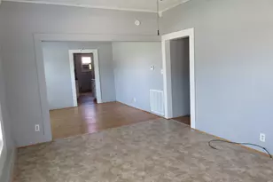 1719 Grand Ave, Liberty, TX 77575 - Photo 2