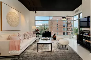 1 Waterway Ct, The Woodlands, TX 77380 - Photo 4