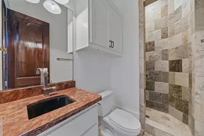 11714 Memorial Drive, Houston, TX 77024 - Photo 40