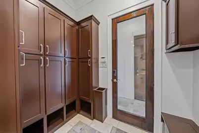 11714 Memorial Drive, Houston, TX 77024 - Photo 14
