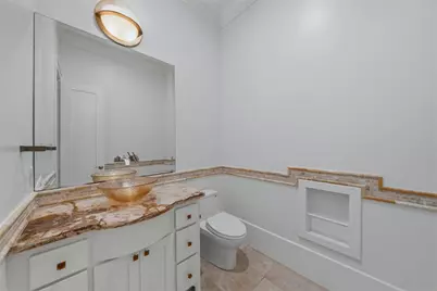 11714 Memorial Drive, Houston, TX 77024 - Photo 24