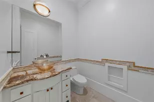 11714 Memorial Dr, Houston, TX 77024 - Photo 24
