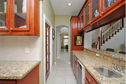 2731 Lakeside Village Drive, Missouri City, TX 77459 - Photo 8