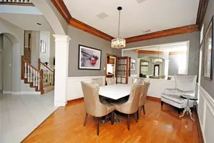 2731 Lakeside Village Dr, Missouri City, TX 77459 - Photo 6