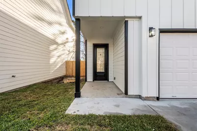 1308 Duff Lane, Houston, TX 77022 - Photo 4
