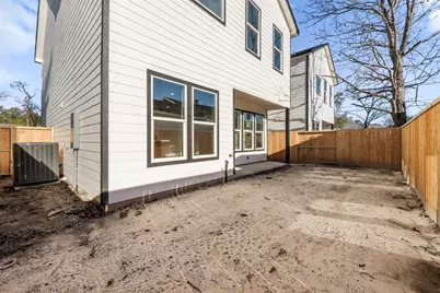 1308 Duff Lane, Houston, TX 77022 - Photo 30