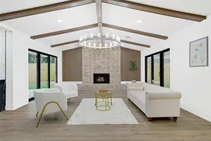 10718 Holly Springs Dr, Houston, TX 77042 - Photo 2