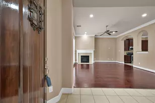 14546 San Pietro Dr, Houston, TX 77070 - Photo 4