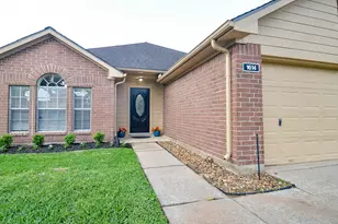 1614 Village Ct Dr, Rosenberg, TX 77471 - Photo 4