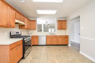1614 Village Ct Dr, Rosenberg, TX 77471 - Photo 12