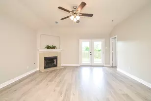 1614 Village Ct Dr, Rosenberg, TX 77471 - Photo 18