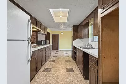 1576 County Road 614, Dayton, TX 77535 - Photo 12