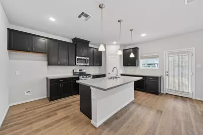 810 Spruce Pine Drive, Willis, TX 77318 - Photo 14