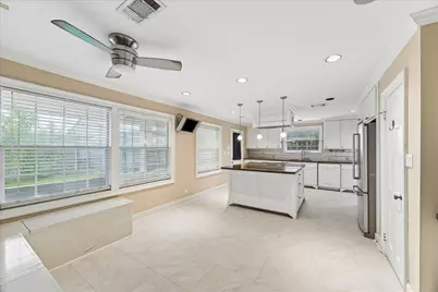 1330 Des Jardines Street, Houston, TX 77023 - Photo 4