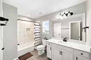 15211 Icet Crk Ave, Mont Belvieu, TX 77523 - Photo 38