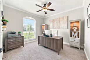 15211 Icet Crk Ave, Mont Belvieu, TX 77523 - Photo 16
