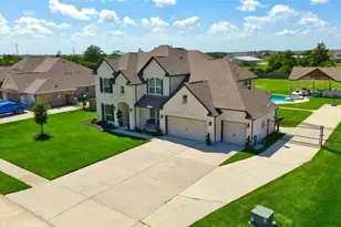 15211 Icet Crk Ave, Mont Belvieu, TX 77523 - Photo 40