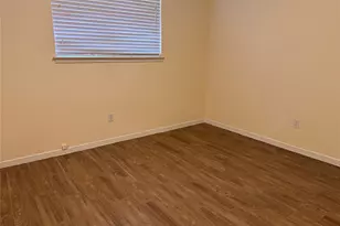 2439 Meandering Trail, Houston, TX 77339 - Photo 8