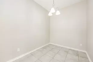 11510 Teaside Dr, Houston, TX 77066 - Photo 8