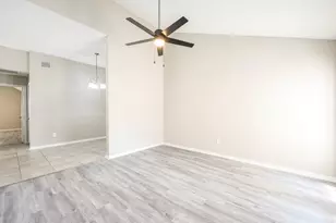 11510 Teaside Dr, Houston, TX 77066 - Photo 6