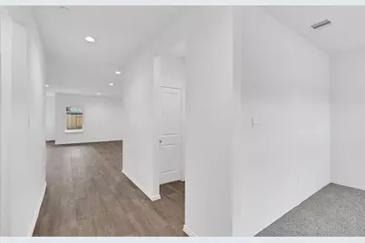 2835 Sycamore Run Lane, Rosenberg, TX 77469 - Photo 2