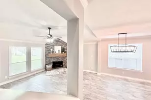 13314 Hidden Valley Dr, Montgomery, TX 77356 - Photo 32