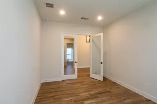 18459 Chameleon Ct, Conroe, TX 77302 - Photo 32