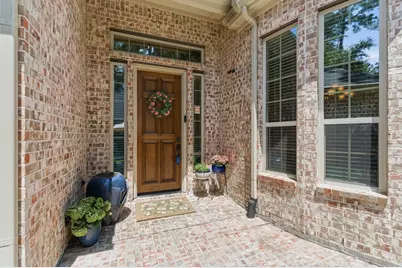 10 Little Falls Place, Tomball, TX 77375 - Photo 4