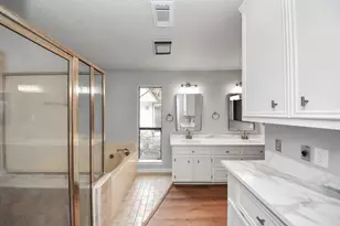 1023 Oyster Bay Dr, Sugar Land, TX 77478 - Photo 22