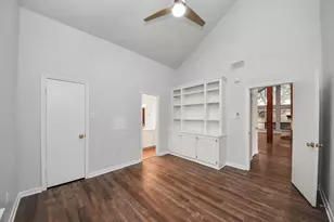 1023 Oyster Bay Dr, Sugar Land, TX 77478 - Photo 16