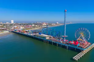 6300 Seawall Blvd, Galveston, TX 77551 - Photo 28