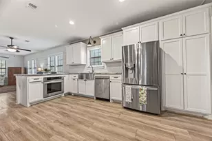 4439 Fm 1301 Rd, Wharton, TX 77488 - Photo 12