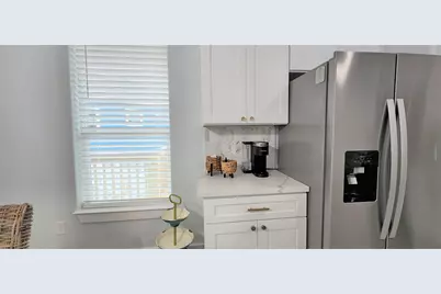 25010 San Simeon Ct, Galveston, TX 77554 - Photo 6