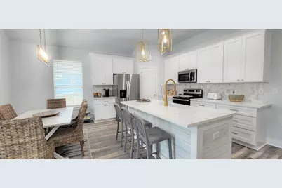 25010 San Simeon Ct, Galveston, TX 77554 - Photo 2