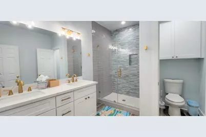 25010 San Simeon Ct, Galveston, TX 77554 - Photo 20