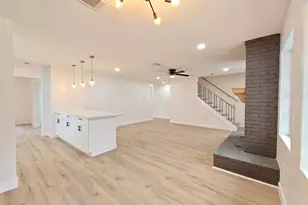 4106 Clovernook Ln, Seabrook, TX 77586 - Photo 10