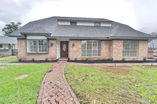 4106 Clovernook Ln, Seabrook, TX 77586 - Photo 1