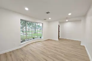 4106 Clovernook Ln, Seabrook, TX 77586 - Photo 6