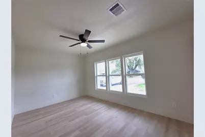 4607 Englewood Street, Houston, TX 77026 - Photo 22