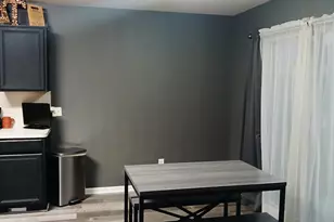 3914 Floral Way Ct, Fresno, TX 77545 - Photo 2